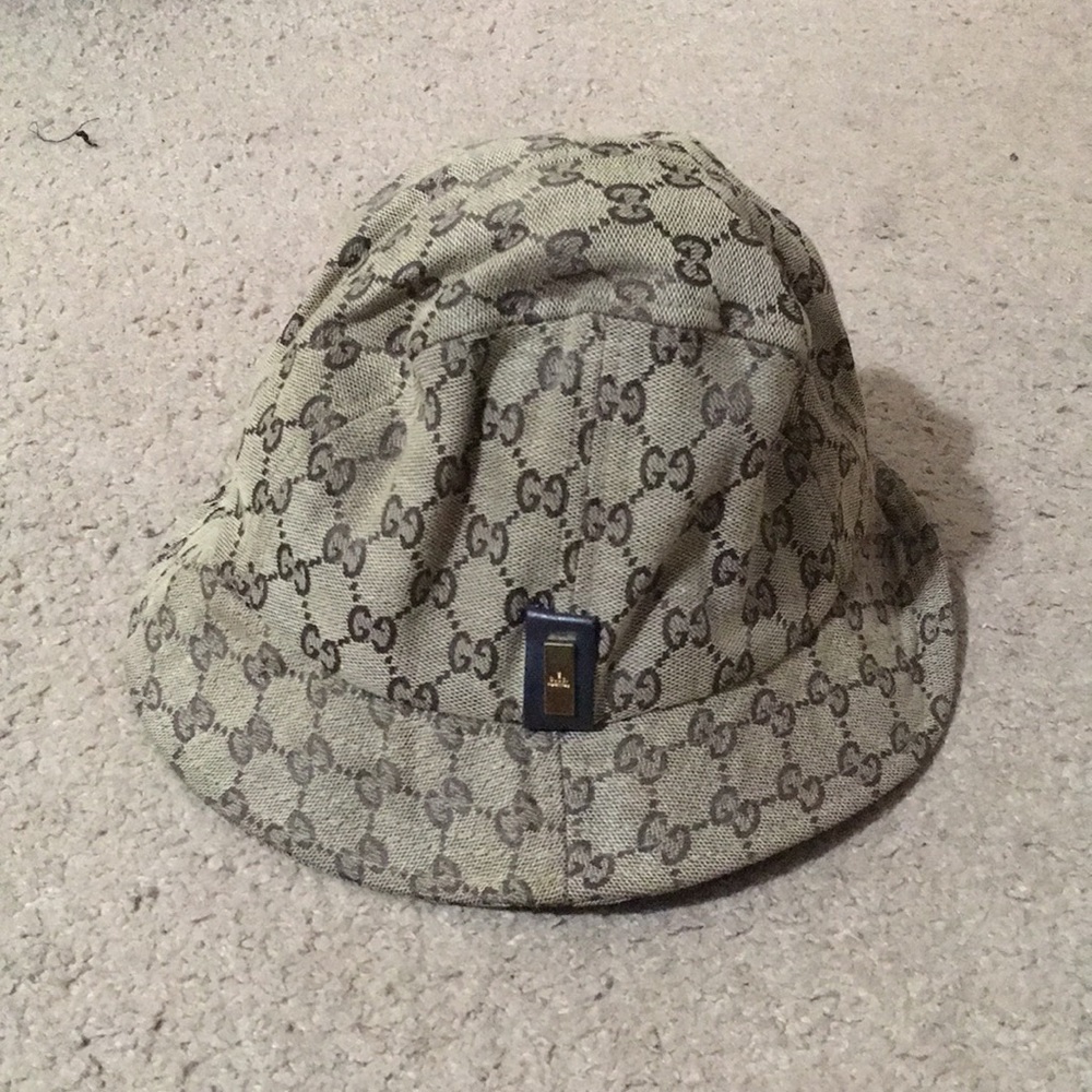 GUCCI bucket hat ‼️